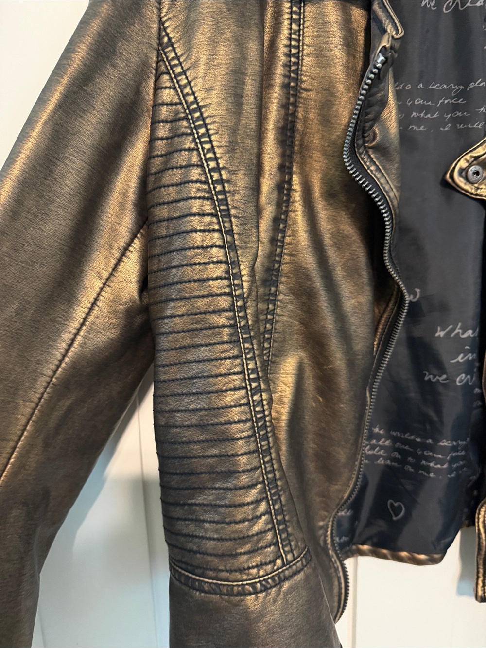 Sheryl Crow Metallic Bronze Vegan Leather Jacket with Thunderbird - Picture 4 of 8
